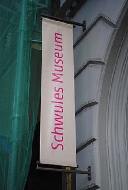 Schwules_Museum_Schild